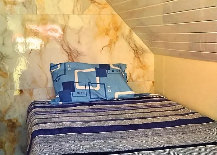 Florefundios Huts Collpa Luxe tent *
