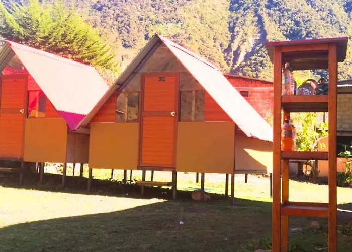 Florefundios Huts Collpa *